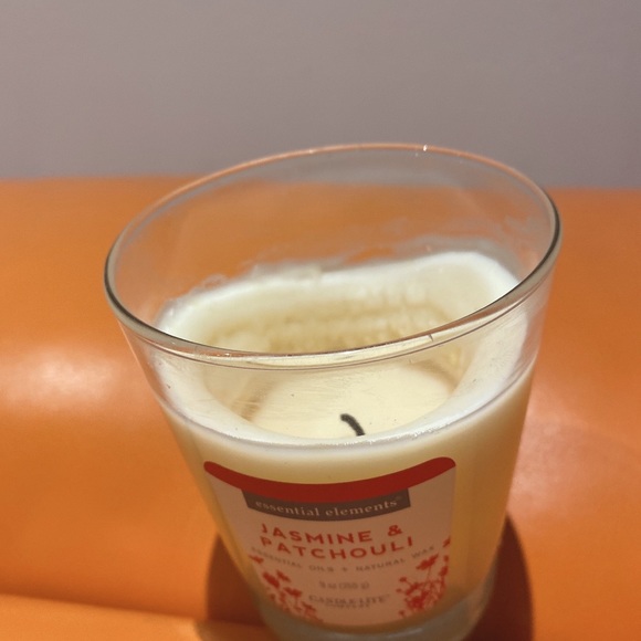 Essential for elements candle - Picture 2 of 2